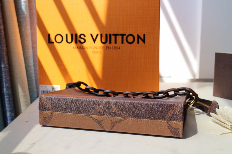 LOV2 Bags - Fashion Bags  2662