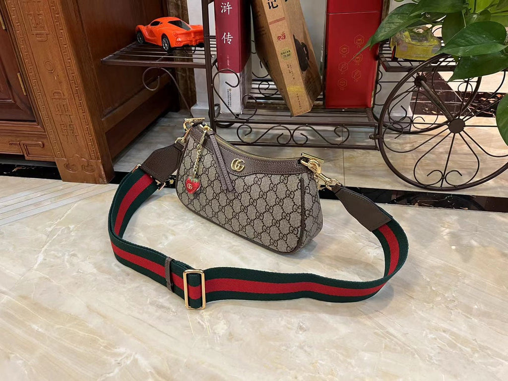 EN - New Bag GCI 479