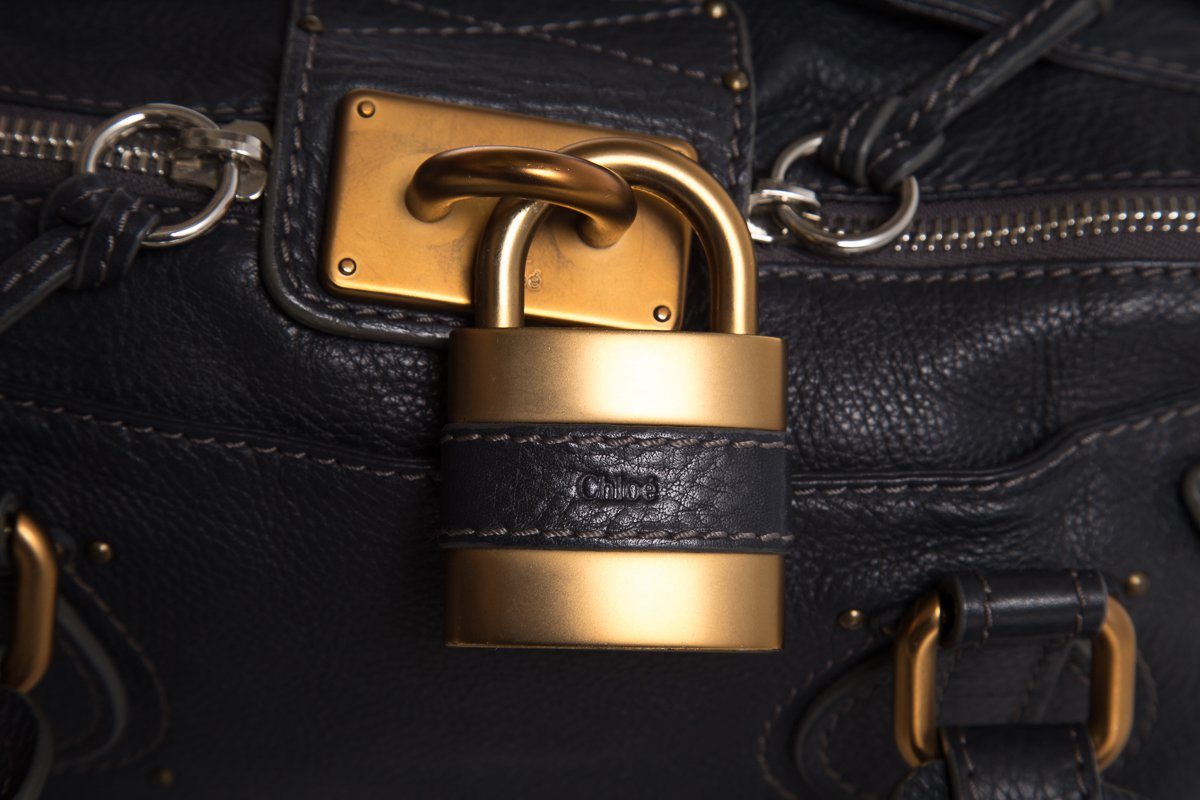 ChloÃƒÆ’Ã‚Â© Midnight Navy Leather Pad-Lock Large Shoulder Bag