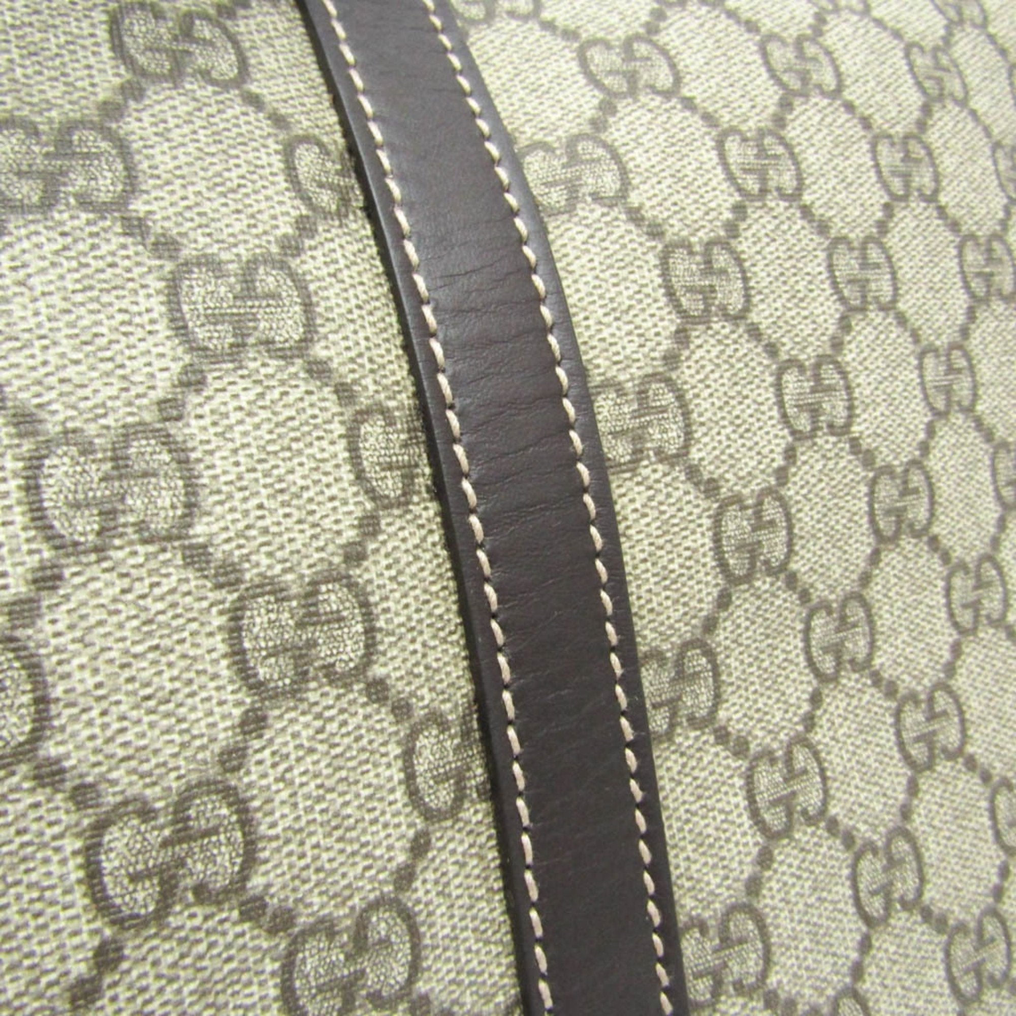 Gucci GG Supreme