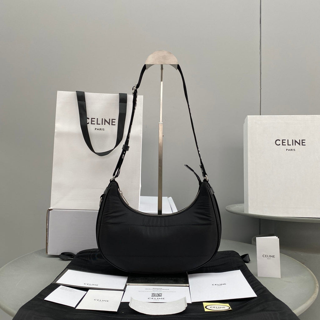GLAMI MeGLAMIum Ava Bag With GLAMI Strap In Quilted Nylon Black For Women 9in/23cm 196972DLI.38SI