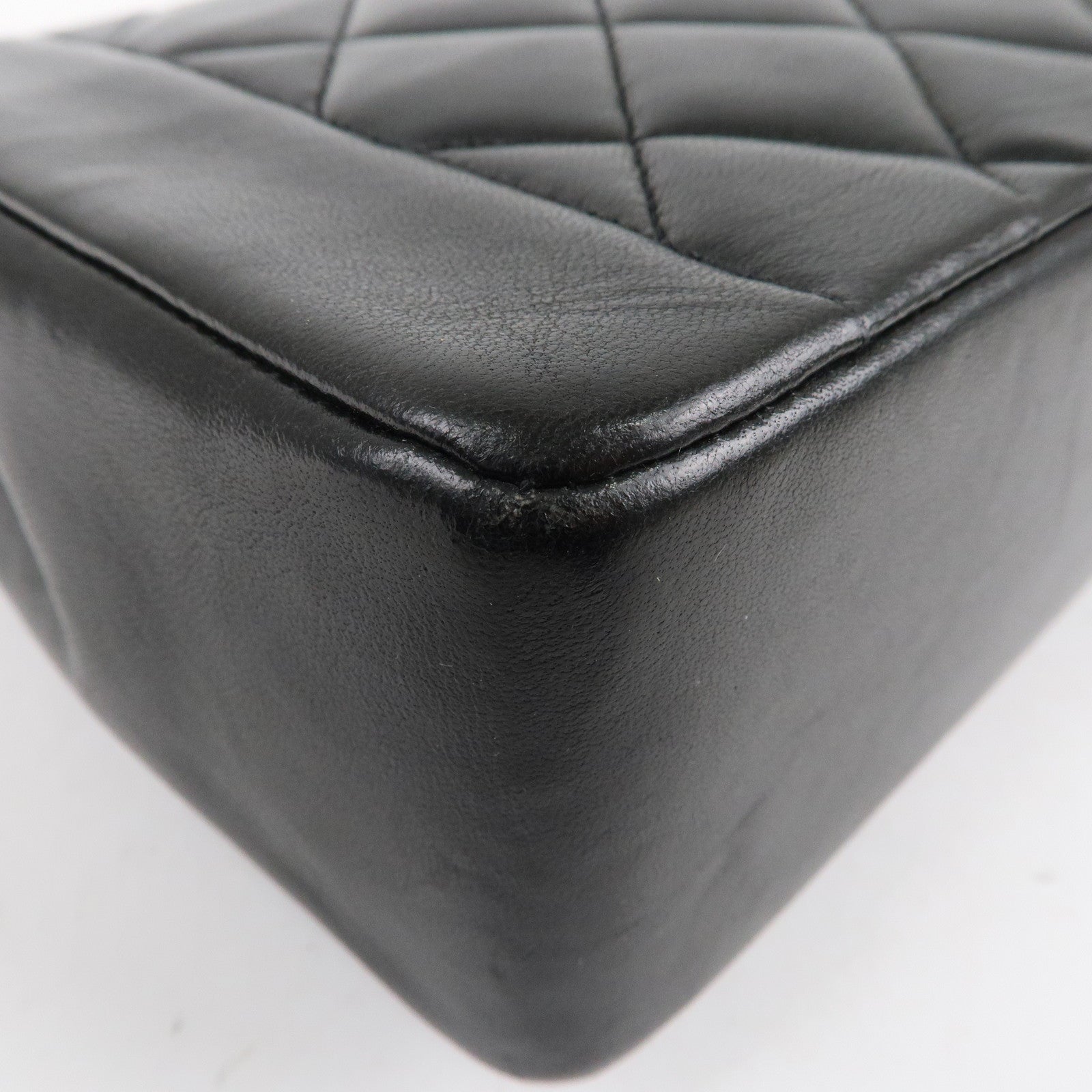 CHANEL Matelasse Lambskin Diana Chain Shoulder Bag Black A01165
