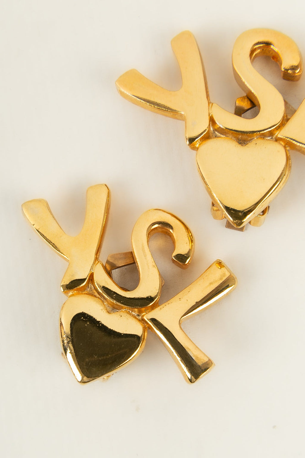 Boucles d'oreilles Yves Saint Laurent