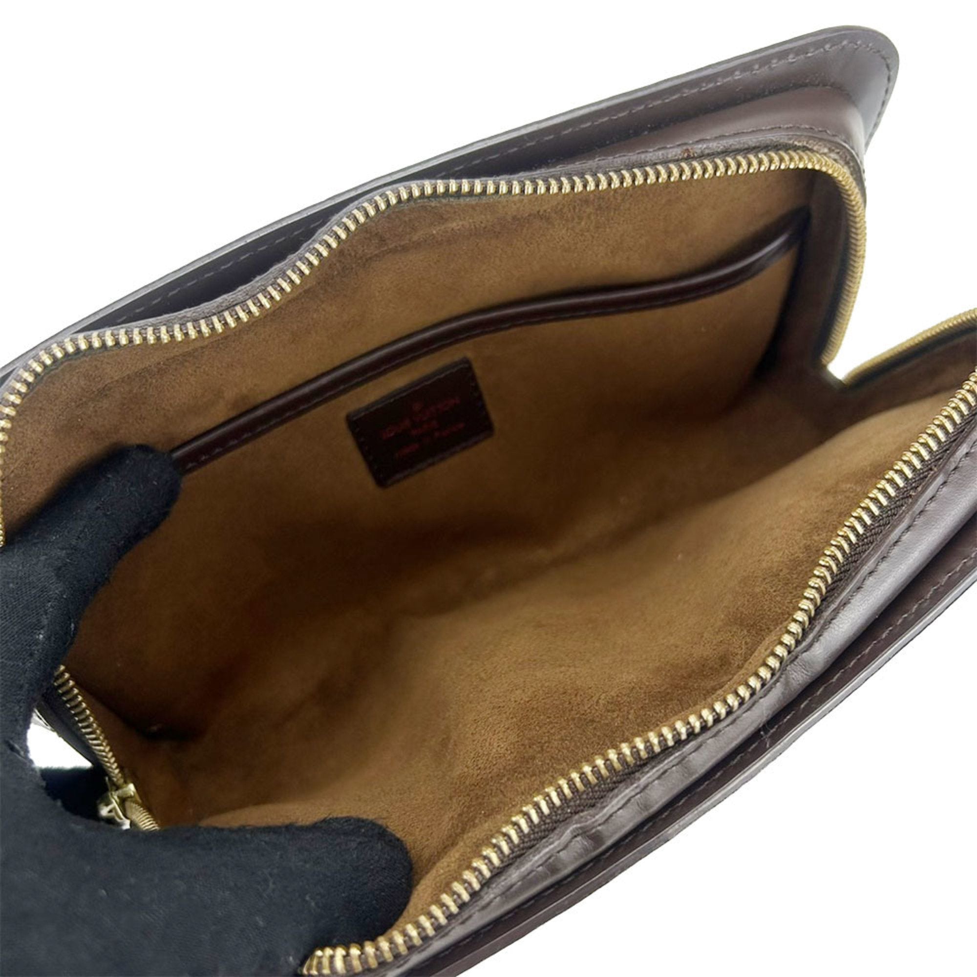 Louis Vuitton Saint Louis  Canvas Clutch Bag ()