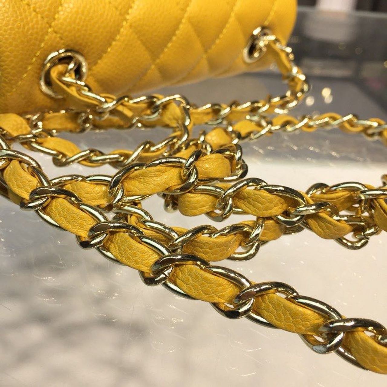 CHLMini GlamIap Bag Caviar Yellow For Women Bags, Shoulder And Crossbody Bags 6.7in/17cm A35200