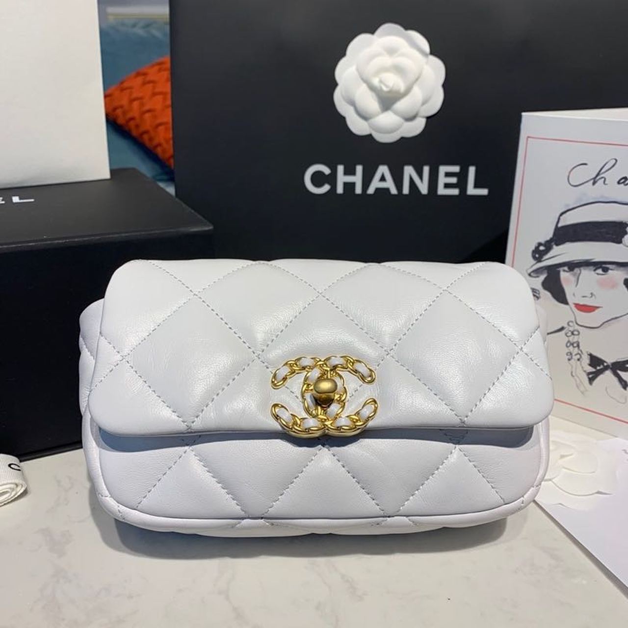 CHL 19 Waist Bag White For Women, Women’s Bags 7.8in/20cm AS1163