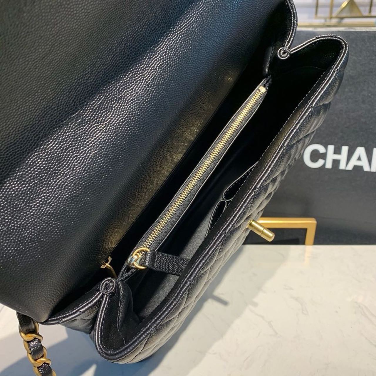 CHLLarge Flap Bag With Top Handle Black For Women, Women’s Handbags, Shoulder And Crossbody Bags 11in/28cm A92991