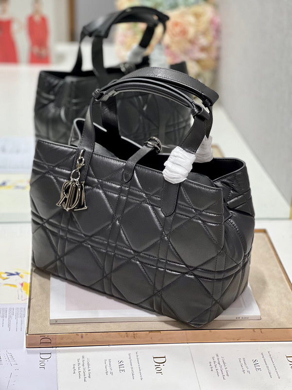 ELE - Dir Bags - 1583