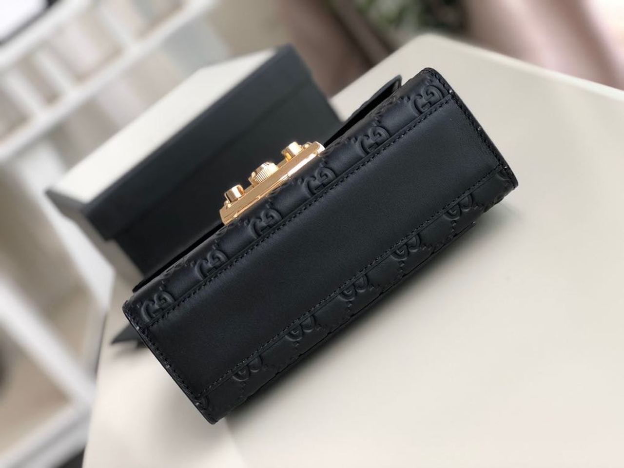 Glami Padlock Small Glami Signature Shoulder Bag Black Glami Signature For Women 7.9in/20cm Glami 409487 CWC1G 1000