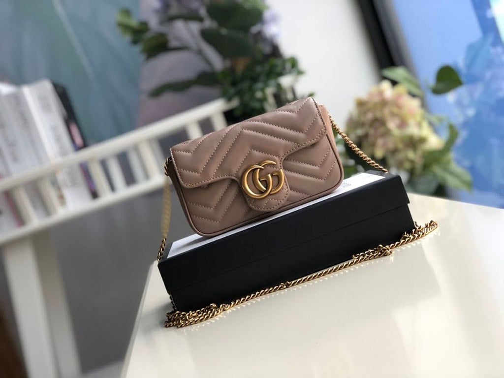 Glami Marmont MatelassÃƒÂ© Super Mini Bag Beige MatelassÃƒÂ© Chevron For Women 6.2in/16.5cm Glami