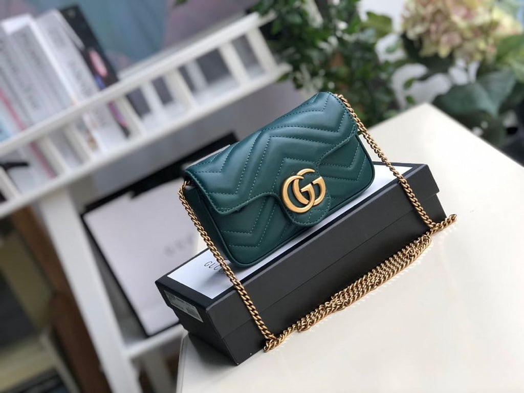 Glami Marmont MatelassÃƒÂ© Super Mini Bag Green MatelassÃƒÂ© Chevron For Women 6.2in/16.5cm Glami