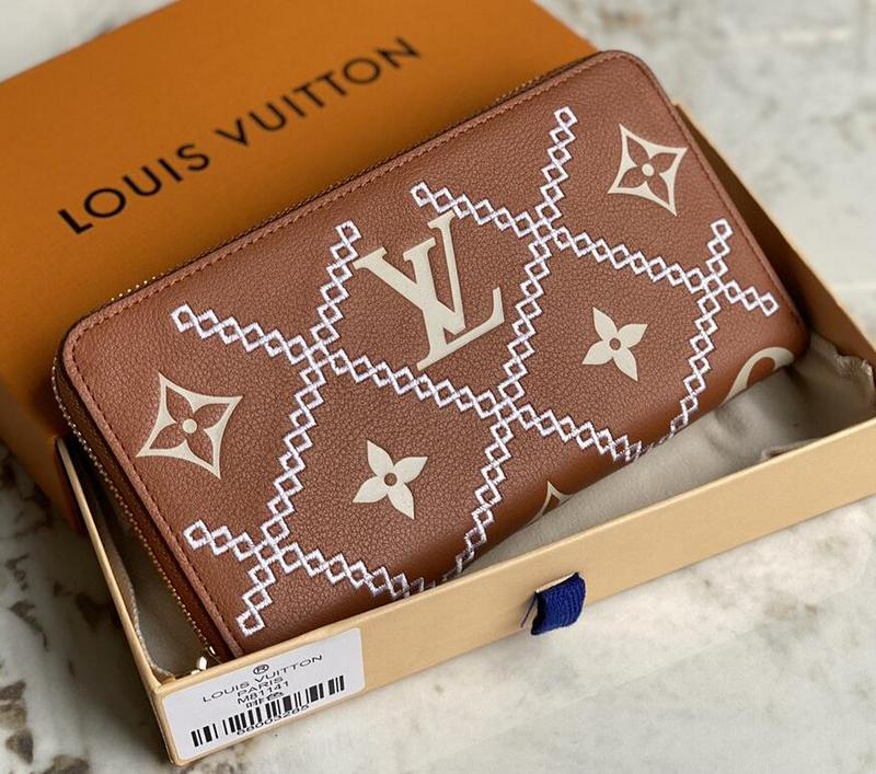 SAMC - Mix Wallets - 156