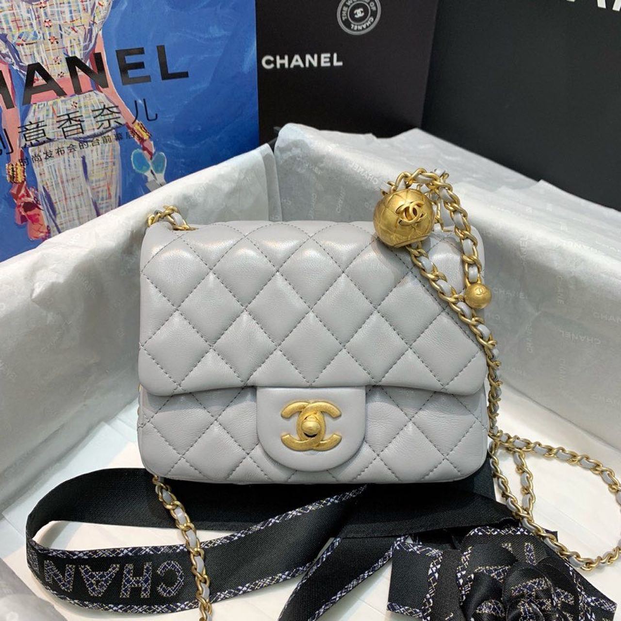 CHL Classic GlamIap With Charm Chain With CHL Details On Strap Bag 17cm/7inch Gold Hardware Grey