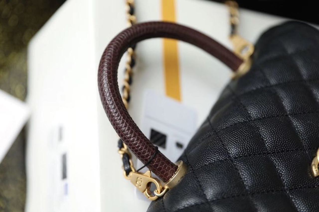 CHLMedium Flap Bag With Top Handle Black For Women, Women’s Handbags, Shoulder And Crossbody Bags 9in/23cm A92990