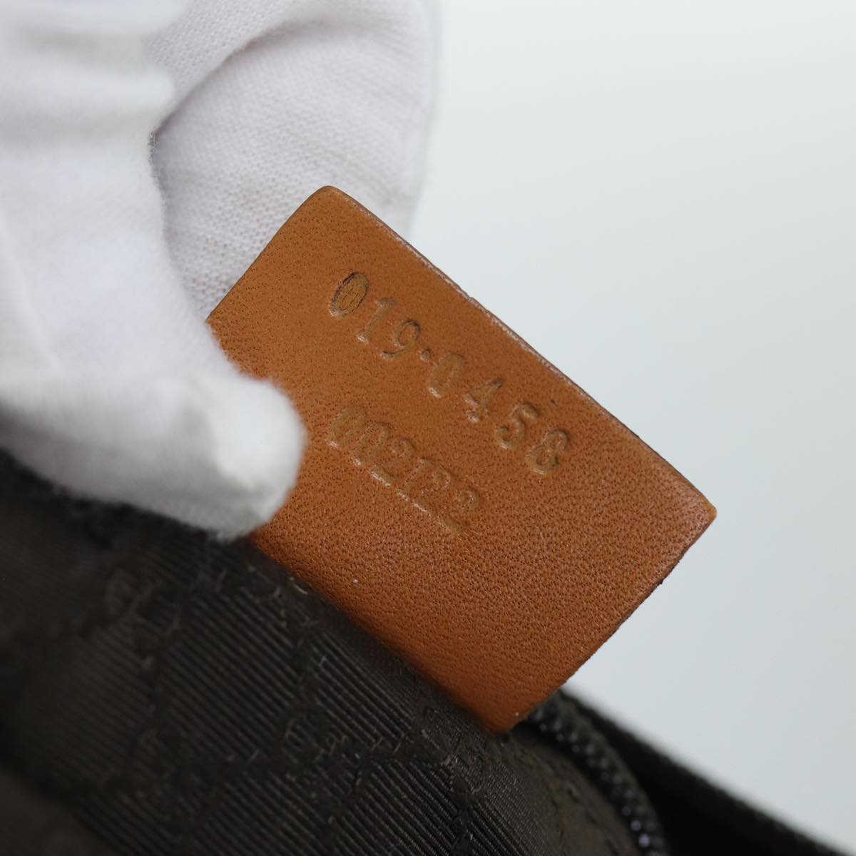 Gucci --