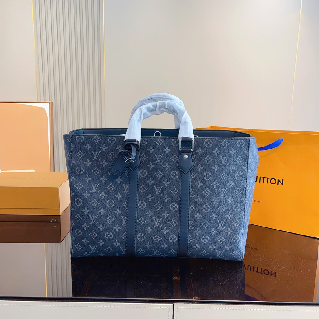 EN - Luxury Bags LUV 730