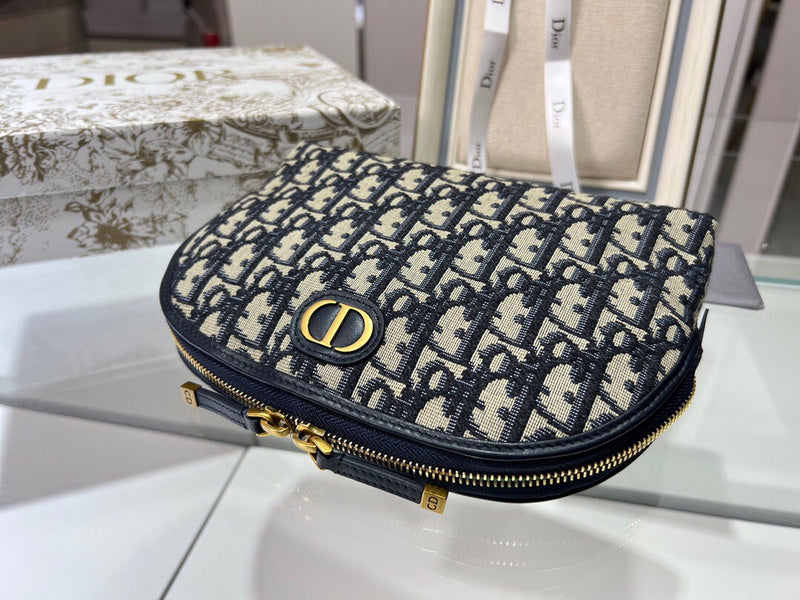 ELE - Dir Bags - 587