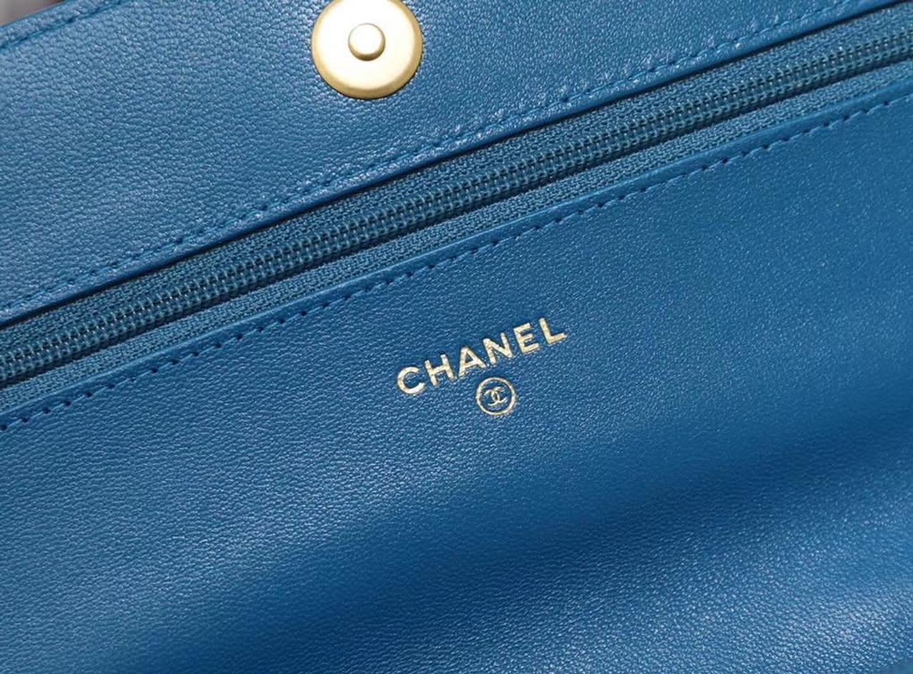CHL 19 WOC GlamIap Bag 20cm Goatskin Leather Spring/Summer Act 1 Collection, Blue