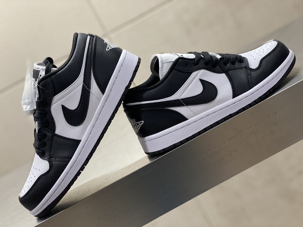 GLAMI Jordan 1 Low ÃƒÂ¢Ã¢â€šÂ¬Ã…â€œSplitÃƒÂ¢Ã¢â€šÂ¬Ã‚Â Black/White For Men DR0502-101