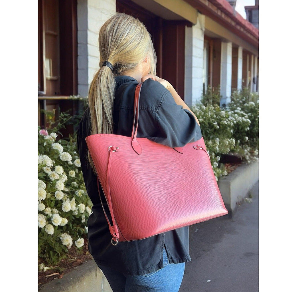 Louis Vuitton Coral EPI Neverfull MM Tote & Pochette