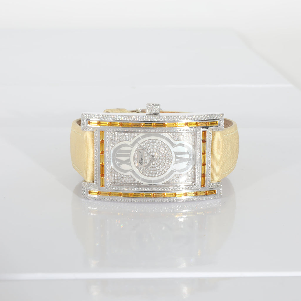 CHOPARD Classique Femme 17/3560/8-02 Women's Watch in White Gold