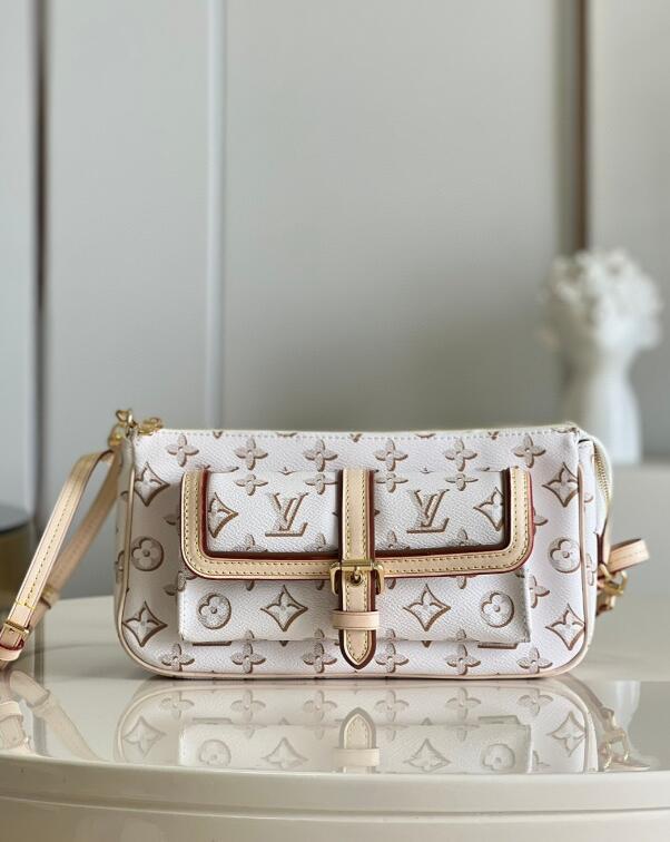 SAMC - LOV Bags - 1574