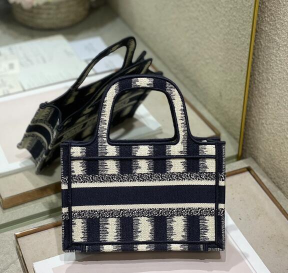 SAMCC - DOR Bags - 373