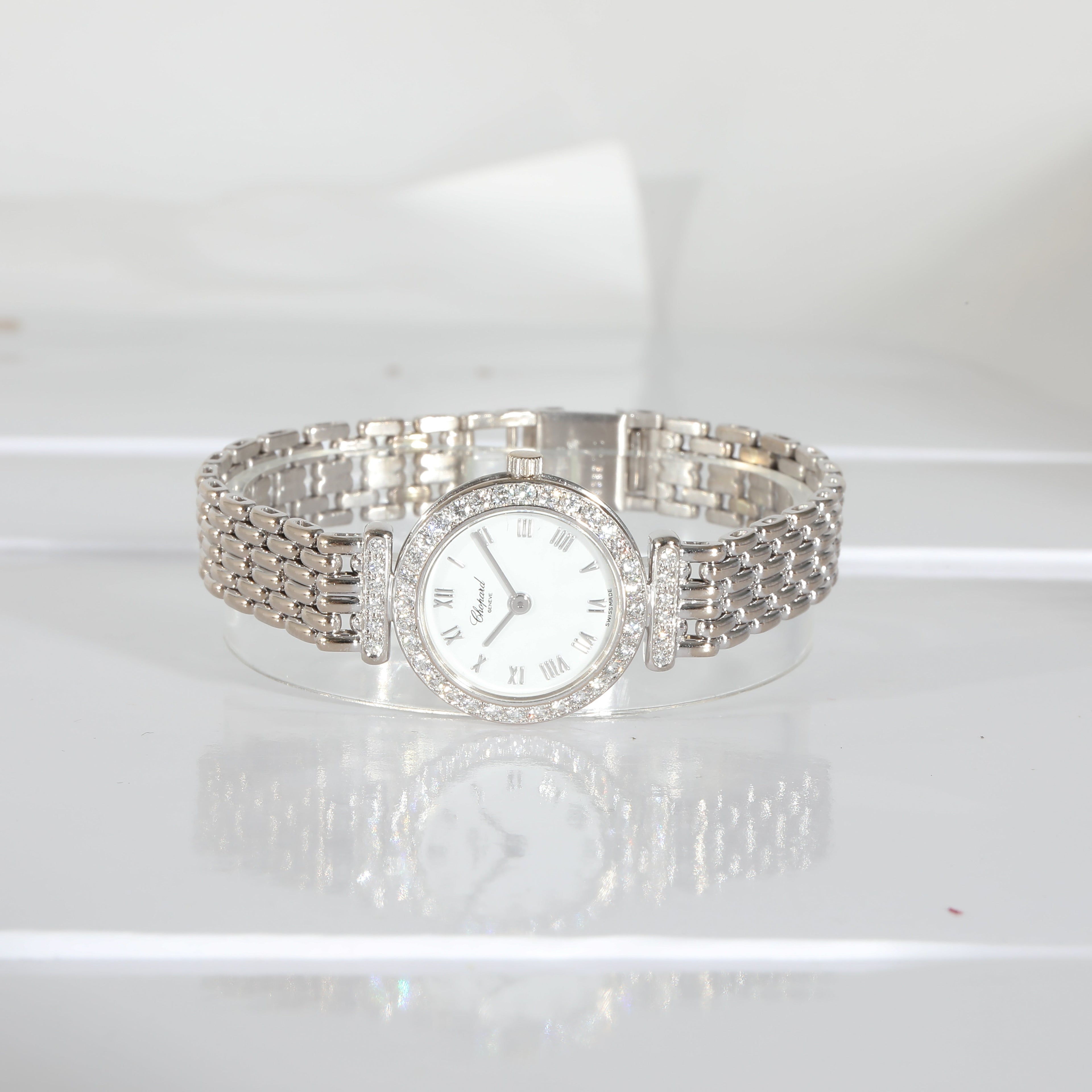 CHOPARD Classic 105895-1001 Women's Watch in 18kt White Gold