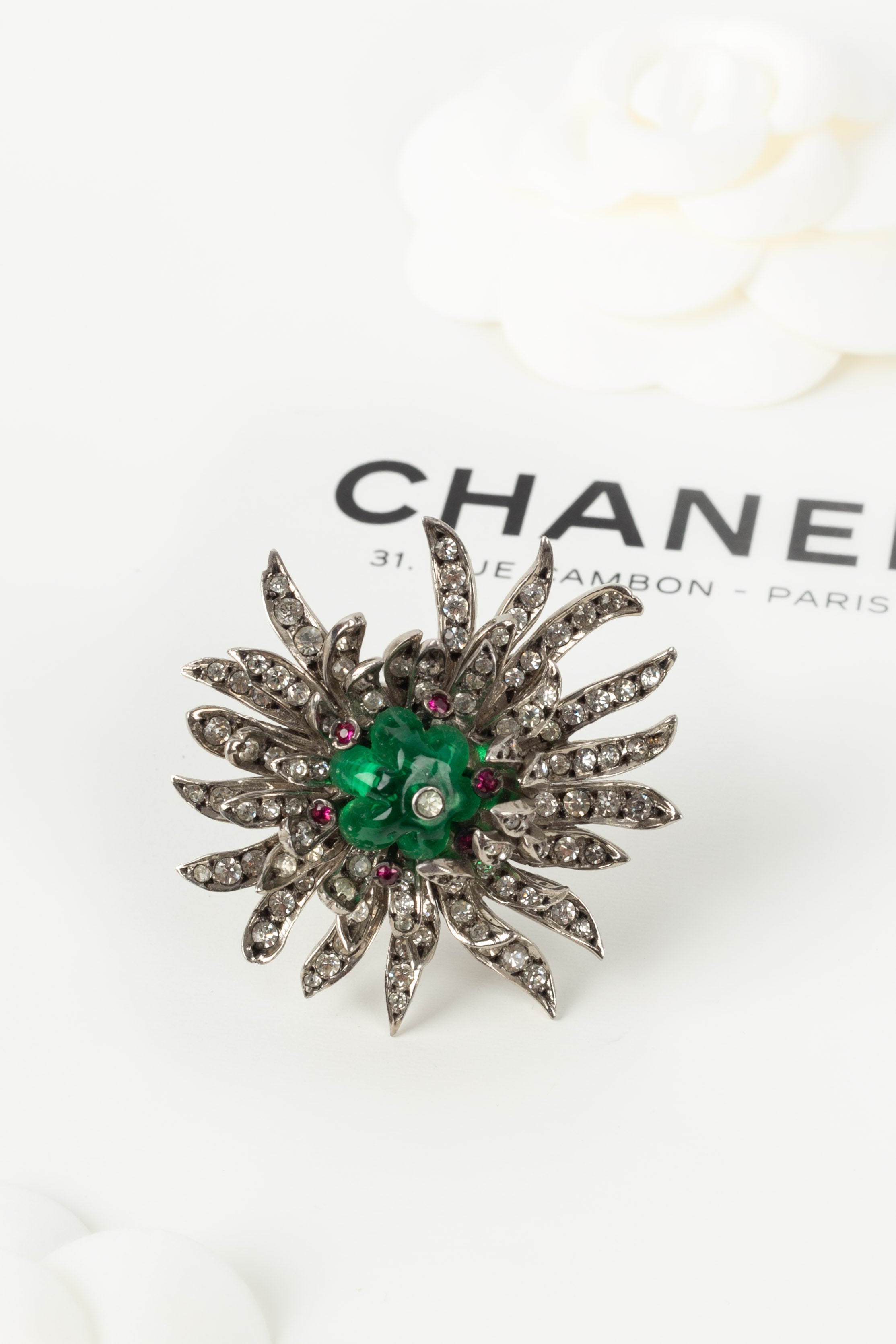 Broche Gripoix pour Chanel