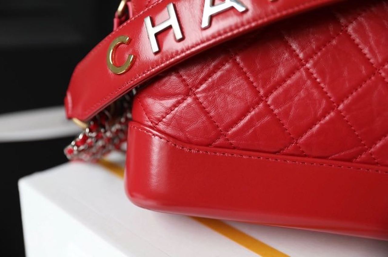 CHLGabrielle Small Hobo Bag Red For Women 7.8in/20cm A91810