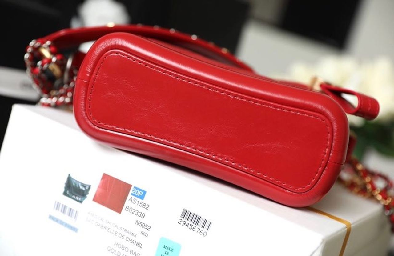 CHLGabrielle Small Hobo Bag Red For Women 7.8in/20cm A91810