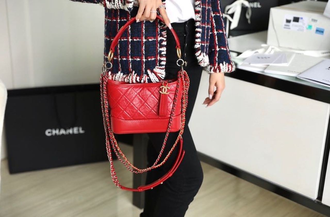 CHLGabrielle Small Hobo Bag Red For Women 7.8in/20cm A91810