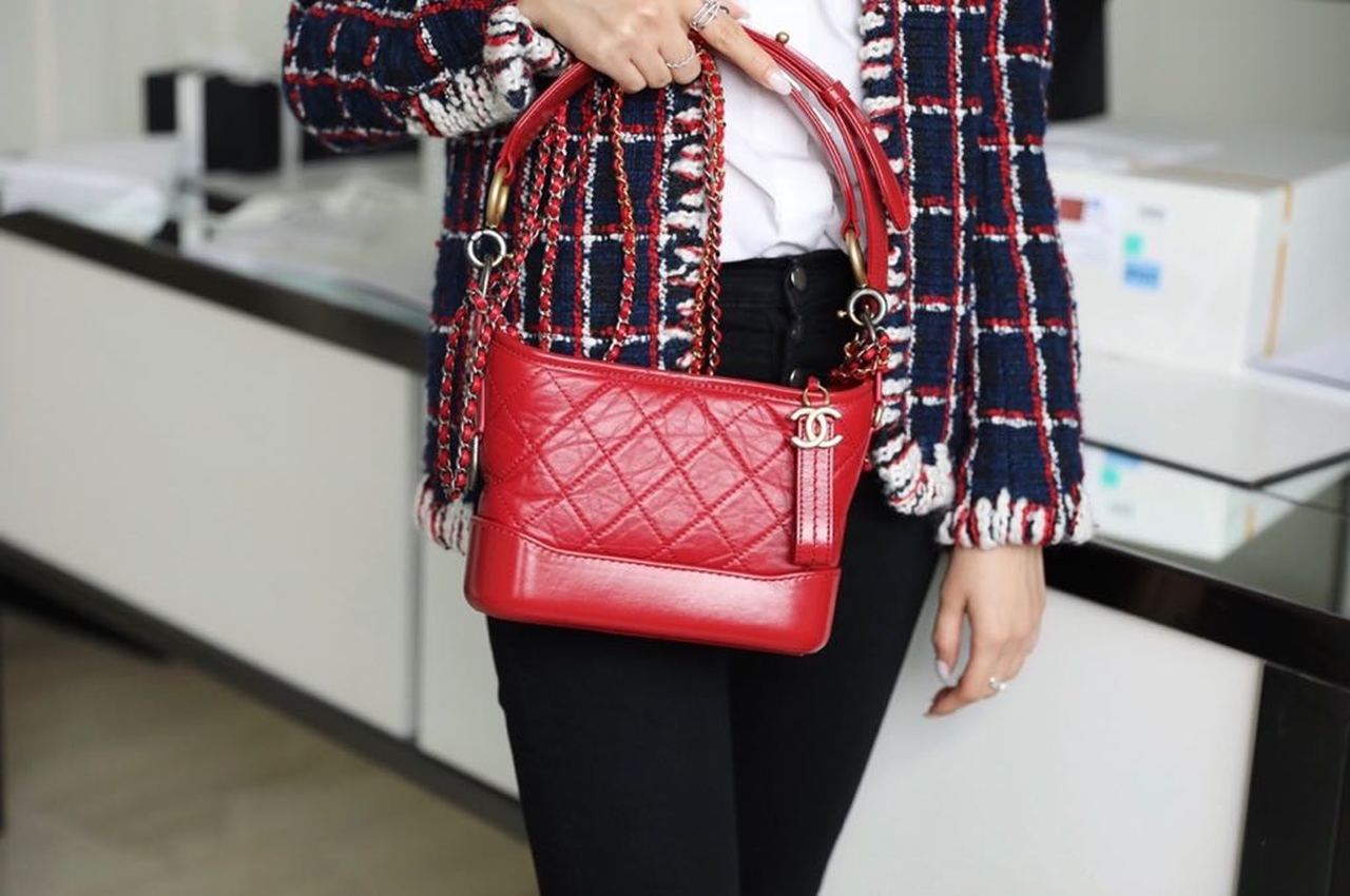 CHLGabrielle Small Hobo Bag Red For Women 7.8in/20cm A91810