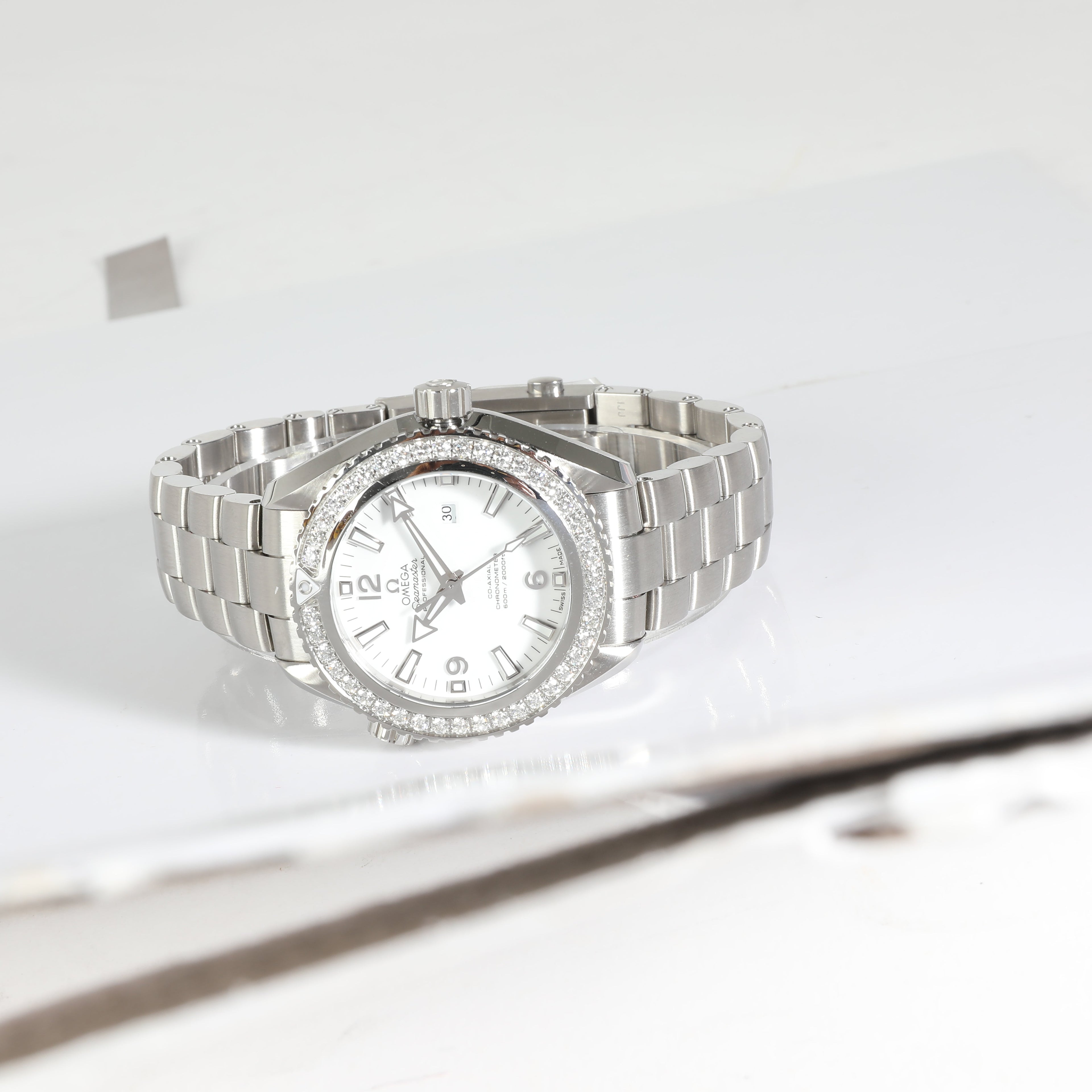 OMEGA Seamaster Planet Ocean 232.15.38.20.04.001 Unisex Stainless Steel Watch
