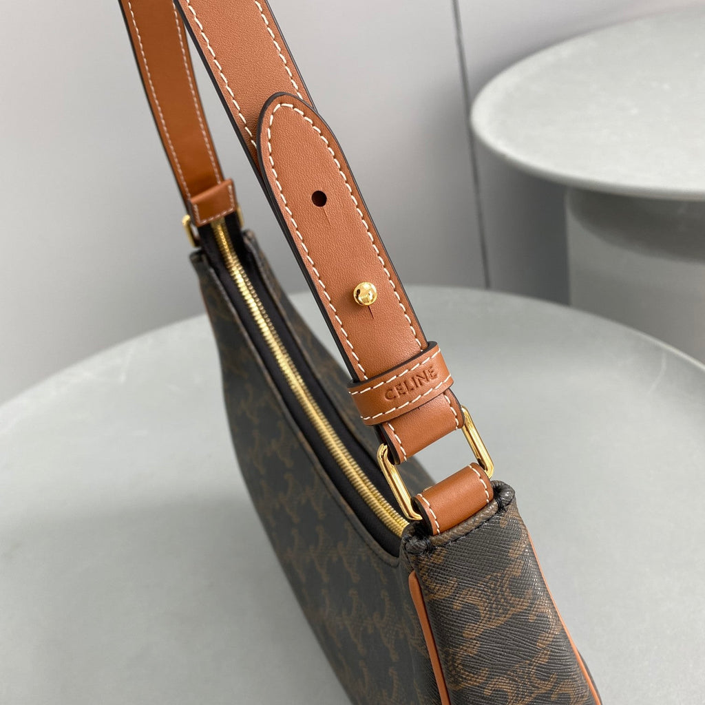 GLAMI Ava Bag In Triomphe Canvas Brown For Women 9in/23.5cm 193952BZJ.04LU