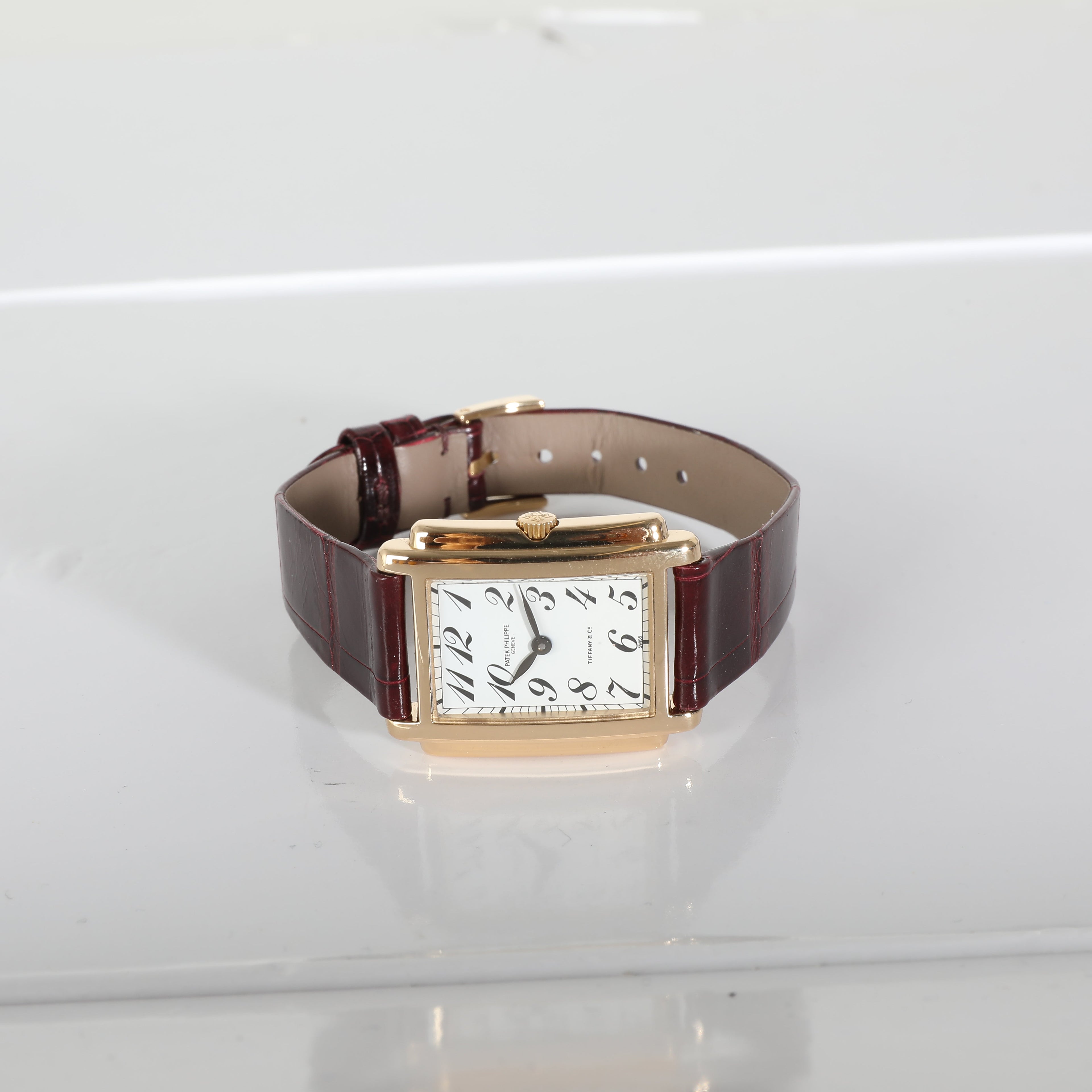 PATEK PHILIPPE Gondolo 4824J-011 Women's Watch in 18kt Yellow Gold