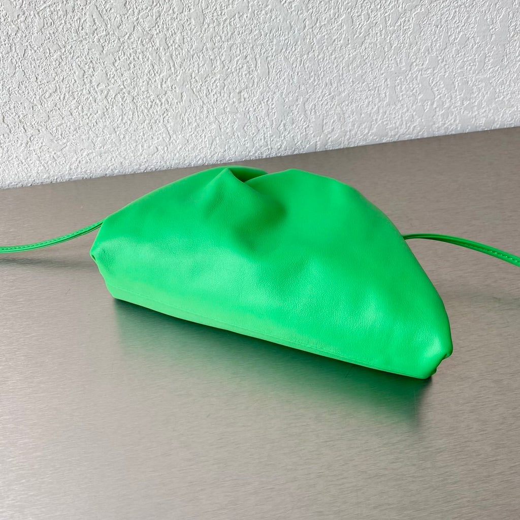 BV Mini Pouch Green, For Women, Bags 8.7in/22cm 585852V1BW03724