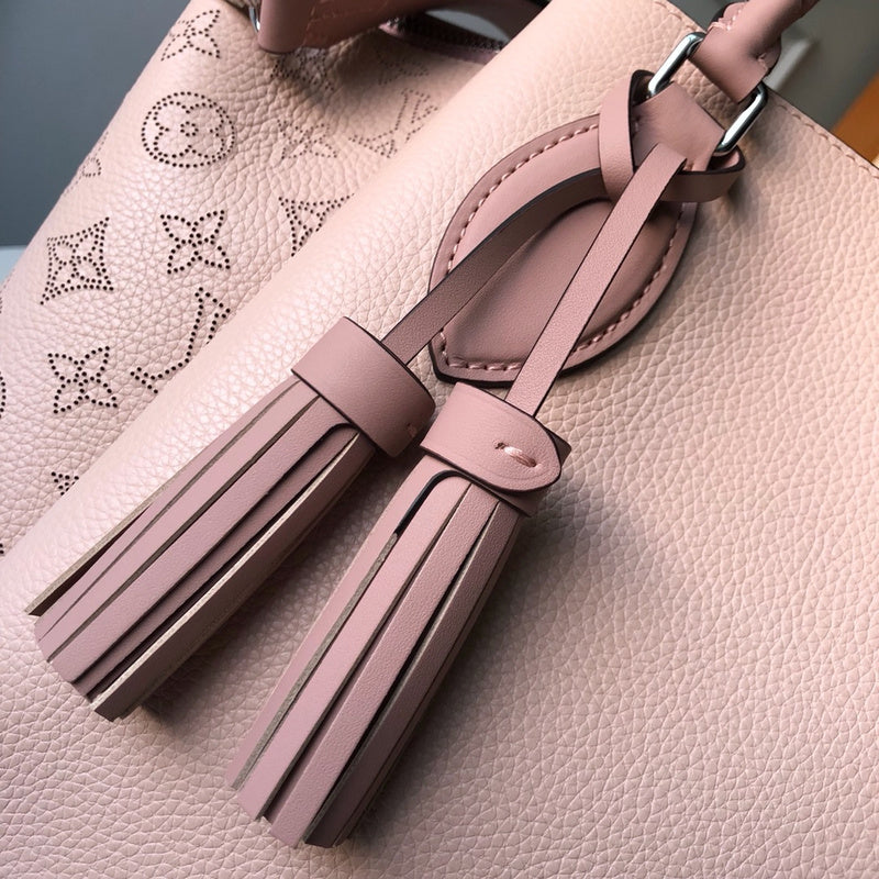 LOV2 Bags - Luxurious Bags  2611