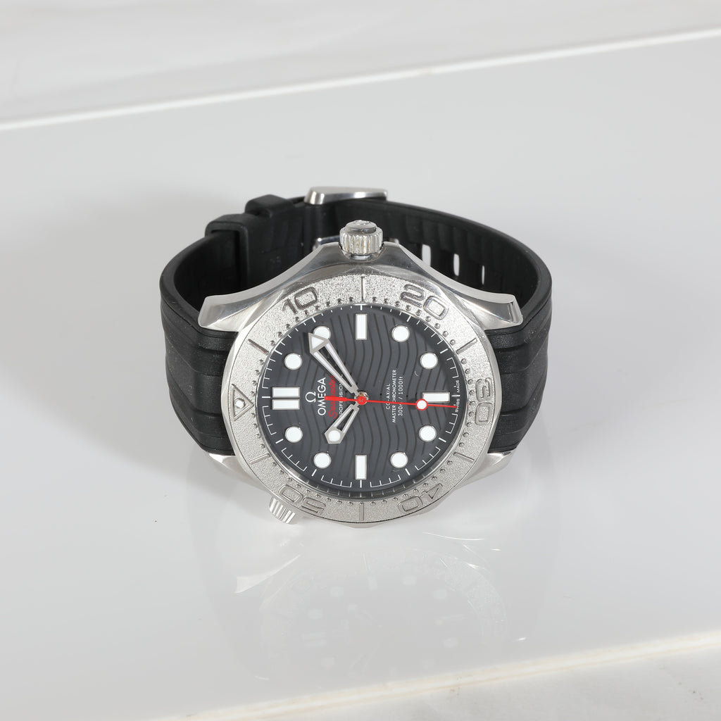 OMEGA Seamaster Nekton 210.32.42.20.01.002 Men's Watch in Stainless Steel