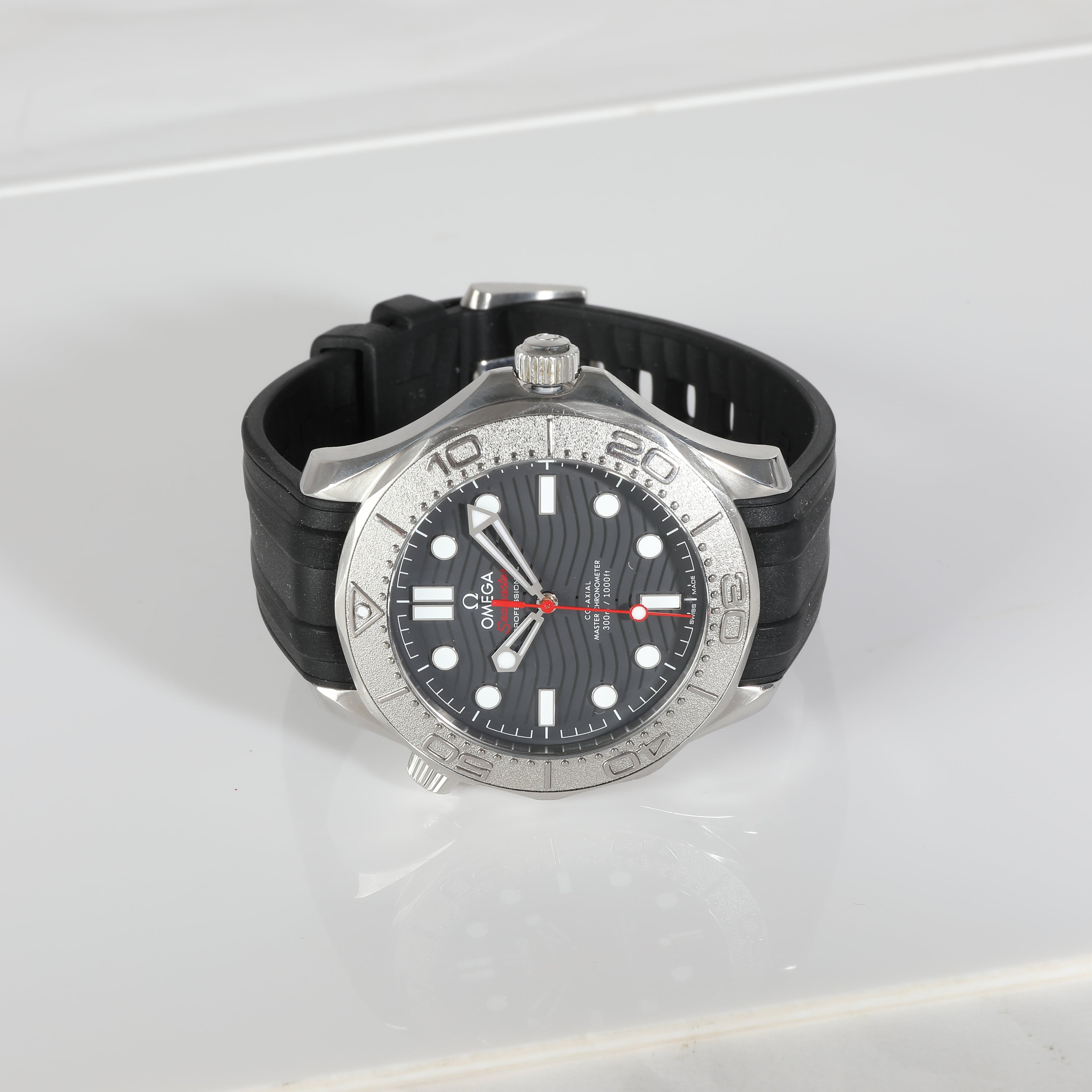 OMEGA Seamaster Nekton 210.32.42.20.01.002 Men's Watch in Stainless Steel