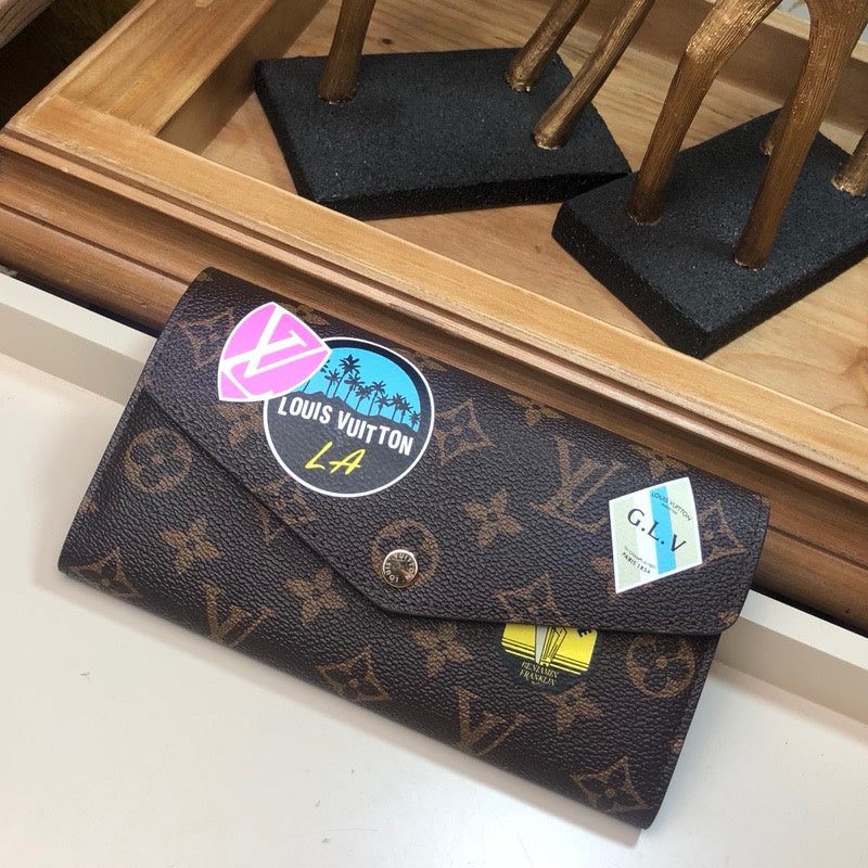 LOV2 Bags - Luxurious Bags  2424