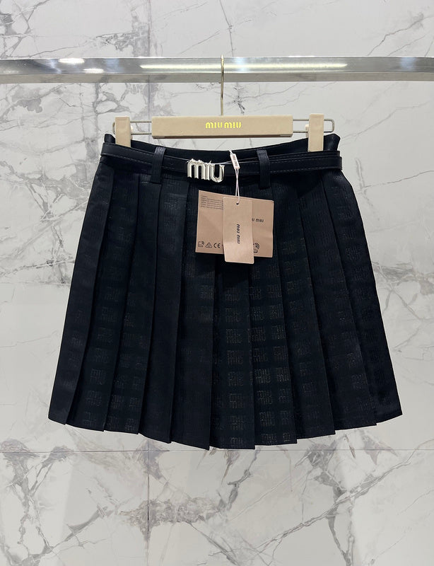 Glami - MMU Women Clothes - 689