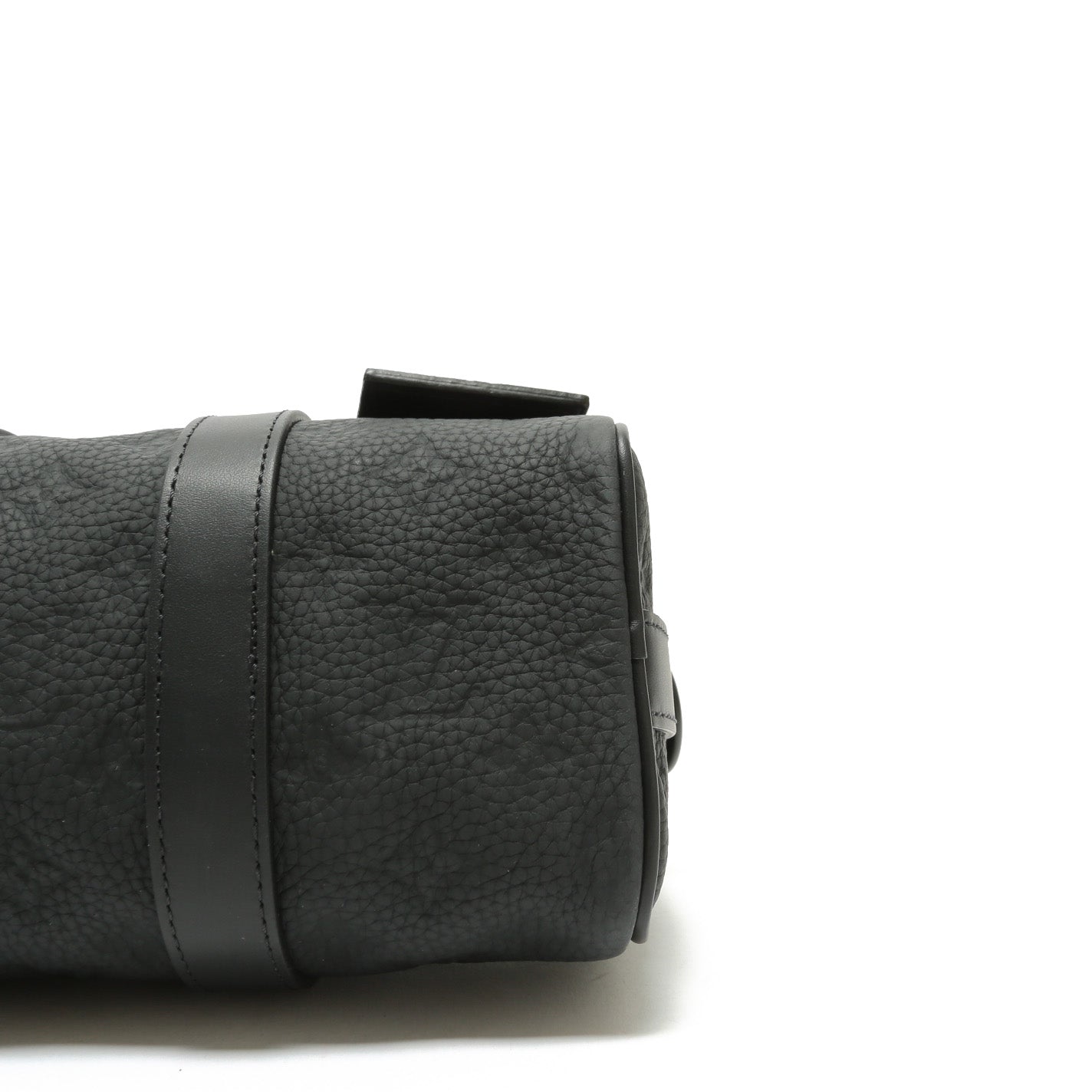 LOUIS VUITTON Keepall 25 Bandouliere Taurillon Black
