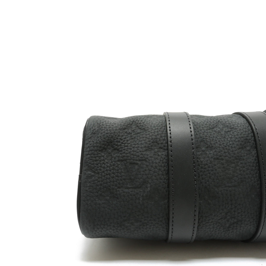 LOUIS VUITTON Keepall 25 Bandouliere Taurillon Black