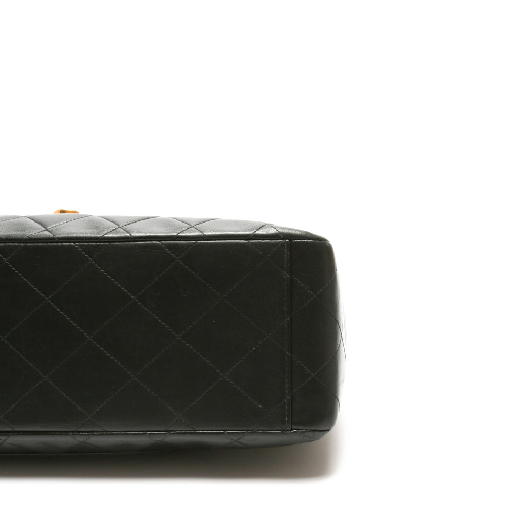 CHANEL Vintage Classic Jumbo XL Single Flap - Black Lambskin w/Gold