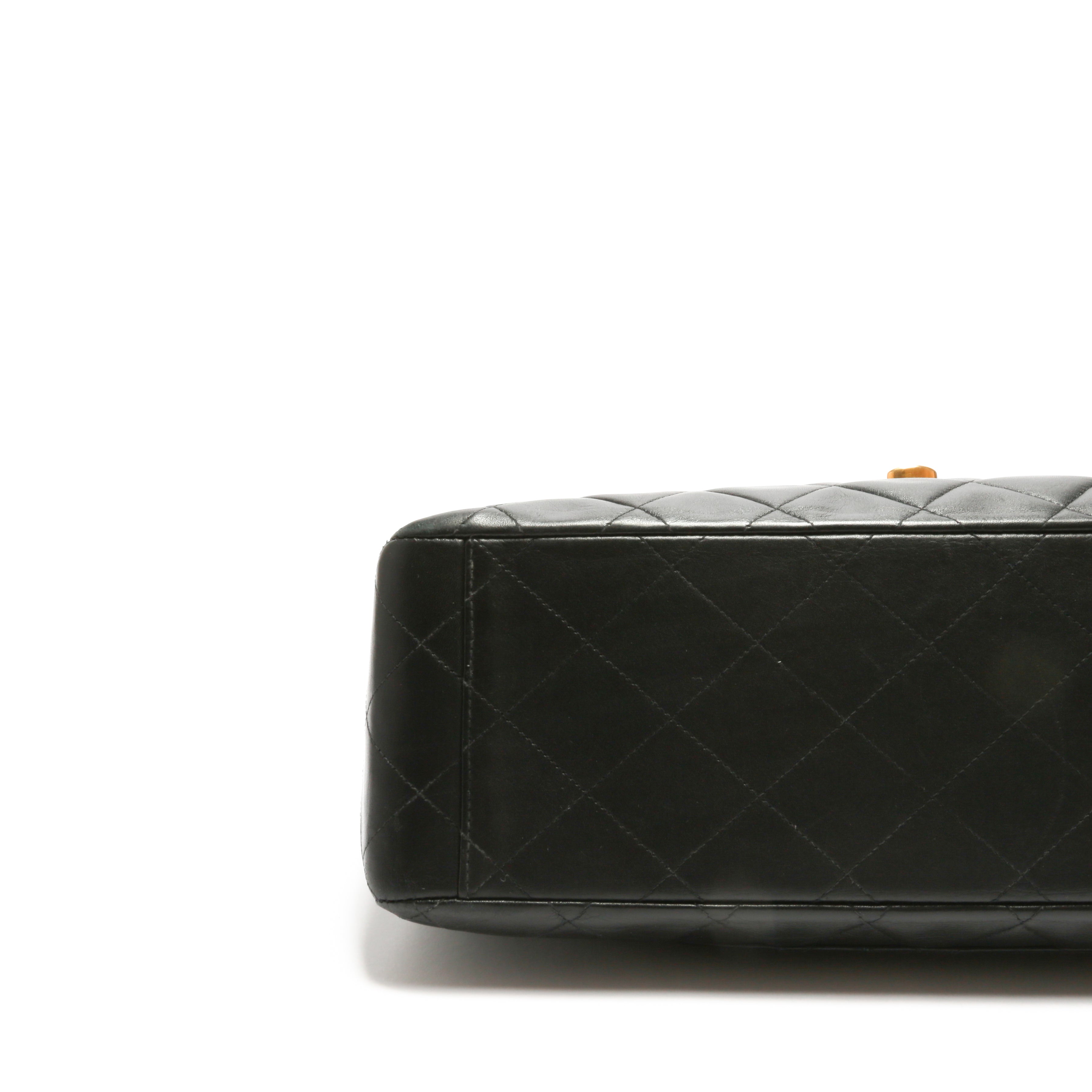 CHANEL Vintage Classic Jumbo XL Single Flap - Black Lambskin w/Gold