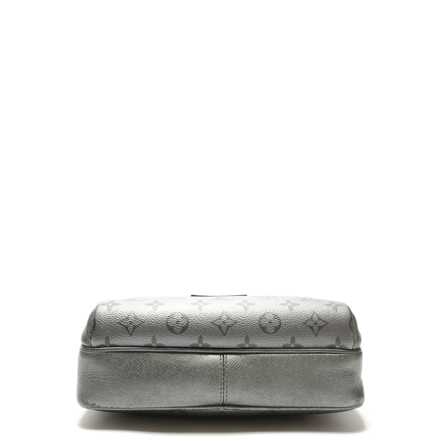 LOUIS VUITTON Outdoor Messenger Silver Taiga-OUTLET FINAL SALE