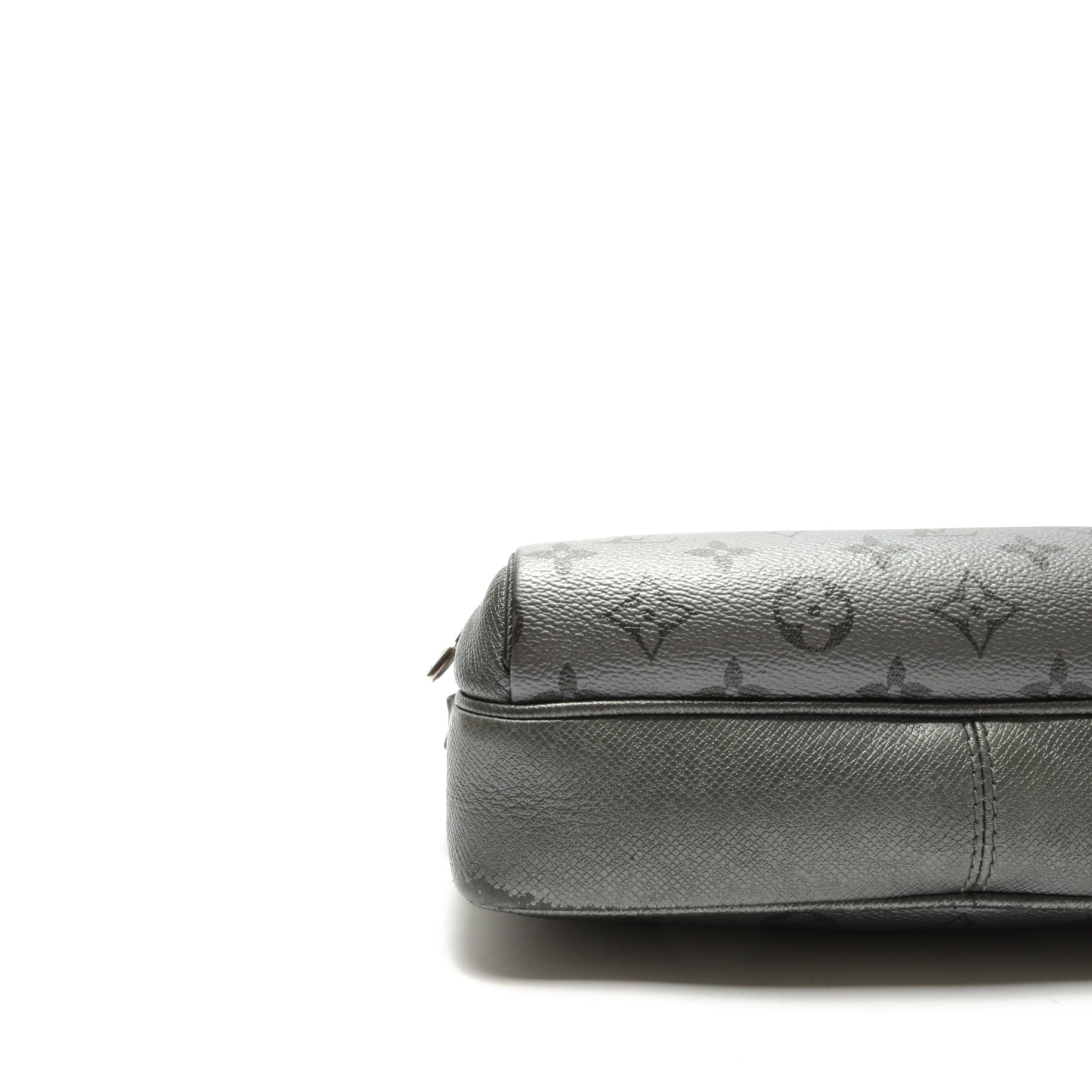 LOUIS VUITTON Outdoor Messenger Silver Taiga-OUTLET FINAL SALE