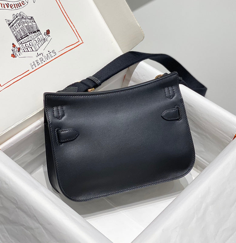 ELE - HMS Bags - 044