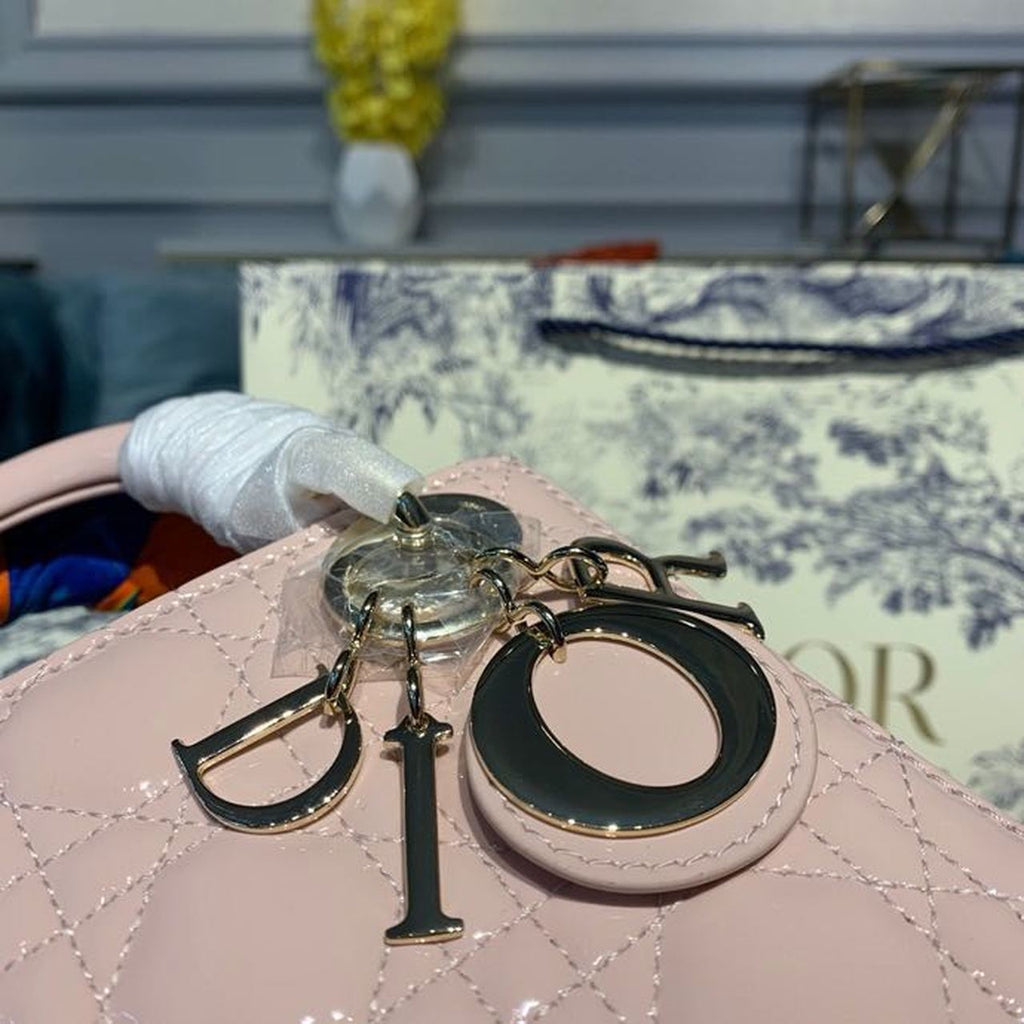GLAMI Mini Lady Bag with Chain Gold Toned Hardware Spring/Summer Collection, Light Pink, For Women WomenÃ¢â‚¬â„¢s Handbags, 18cm CD M0505OADU_M15P